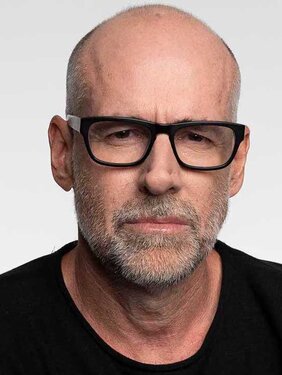 Scott Galloway
